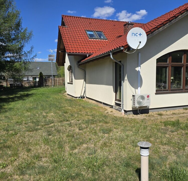 190745_3.jpg