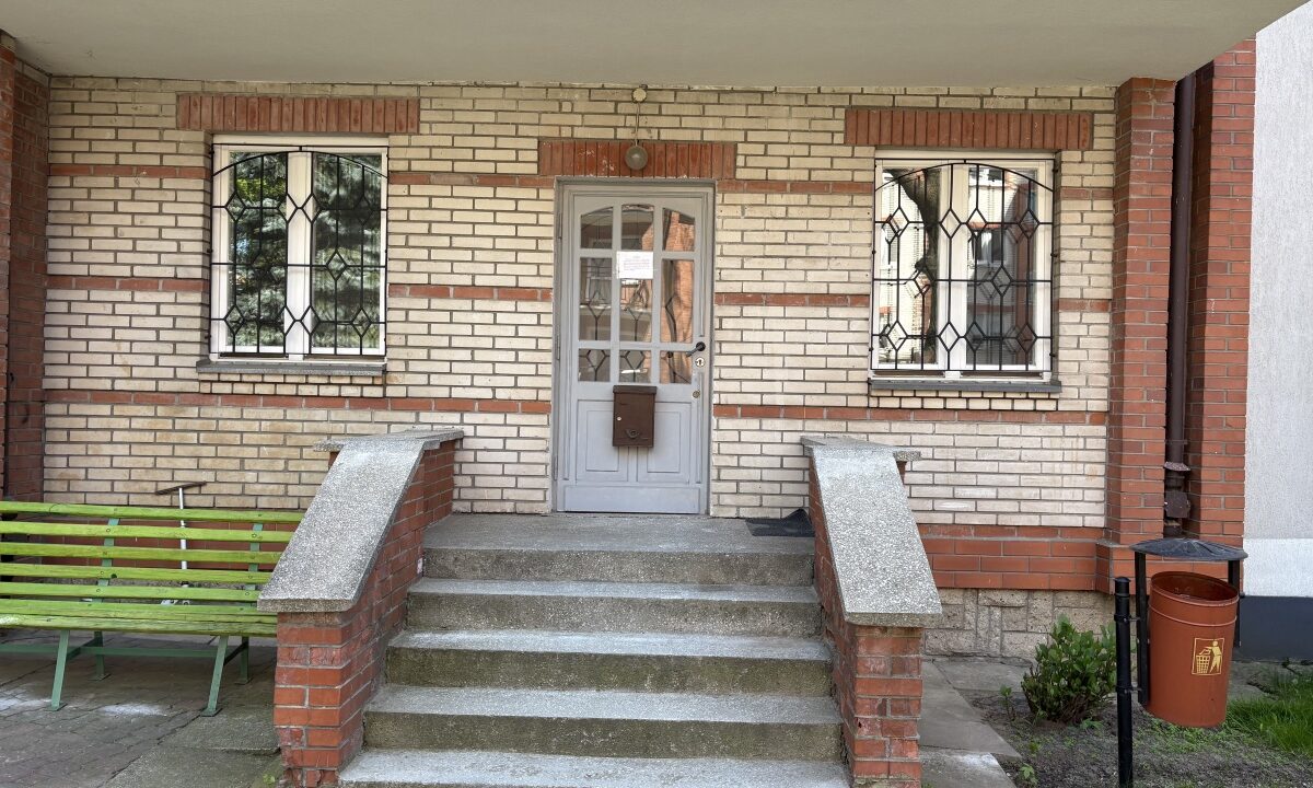 191577_3.jpg