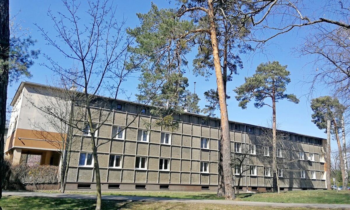 201371_3