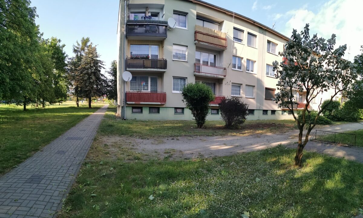 235997_3