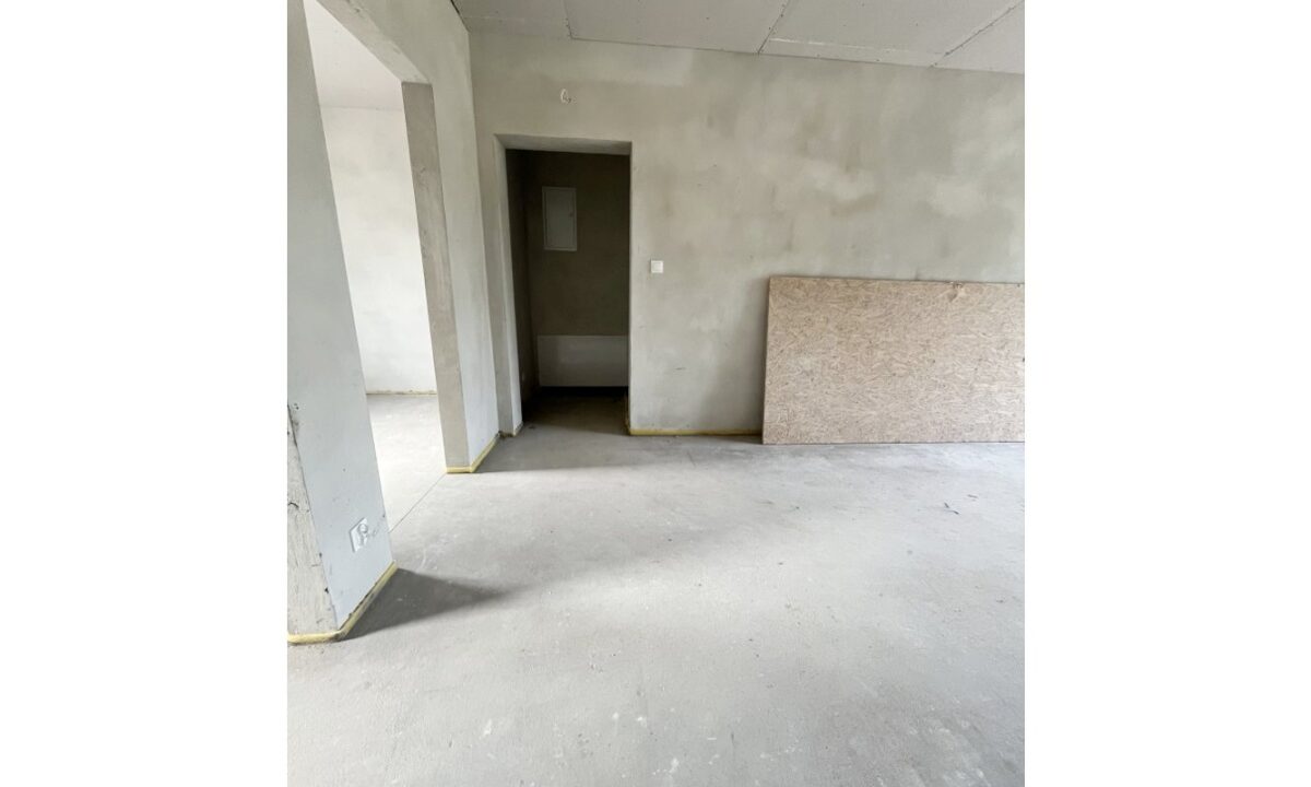 236575_3