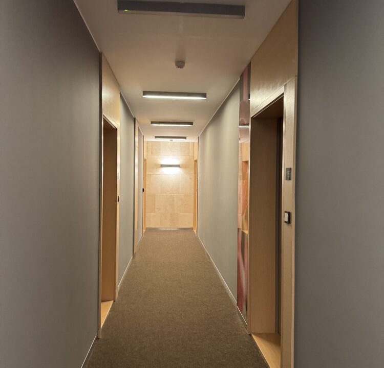 238455_3