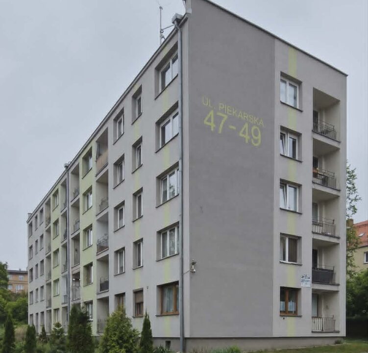 240047_3