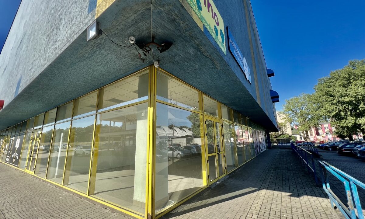 244068_3