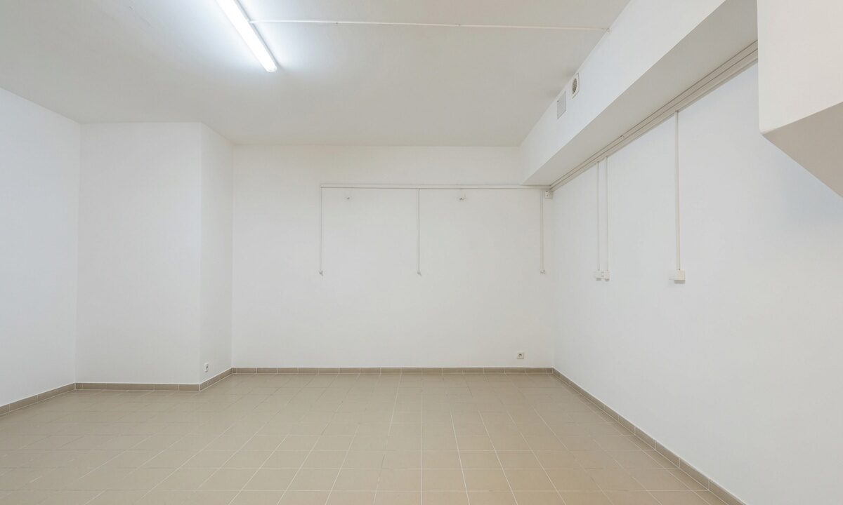 245063_3.jpg