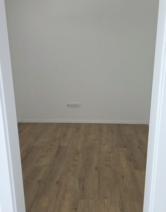 245464_3