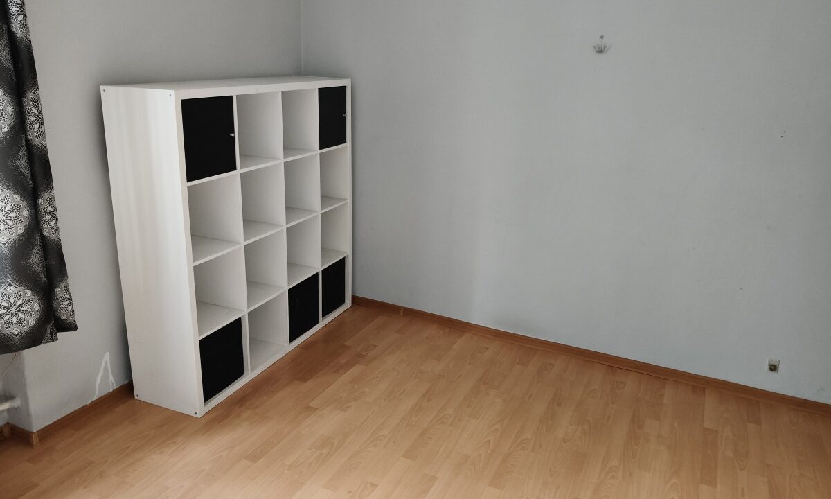 245559_3