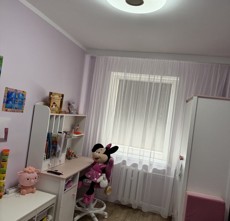 245671_3